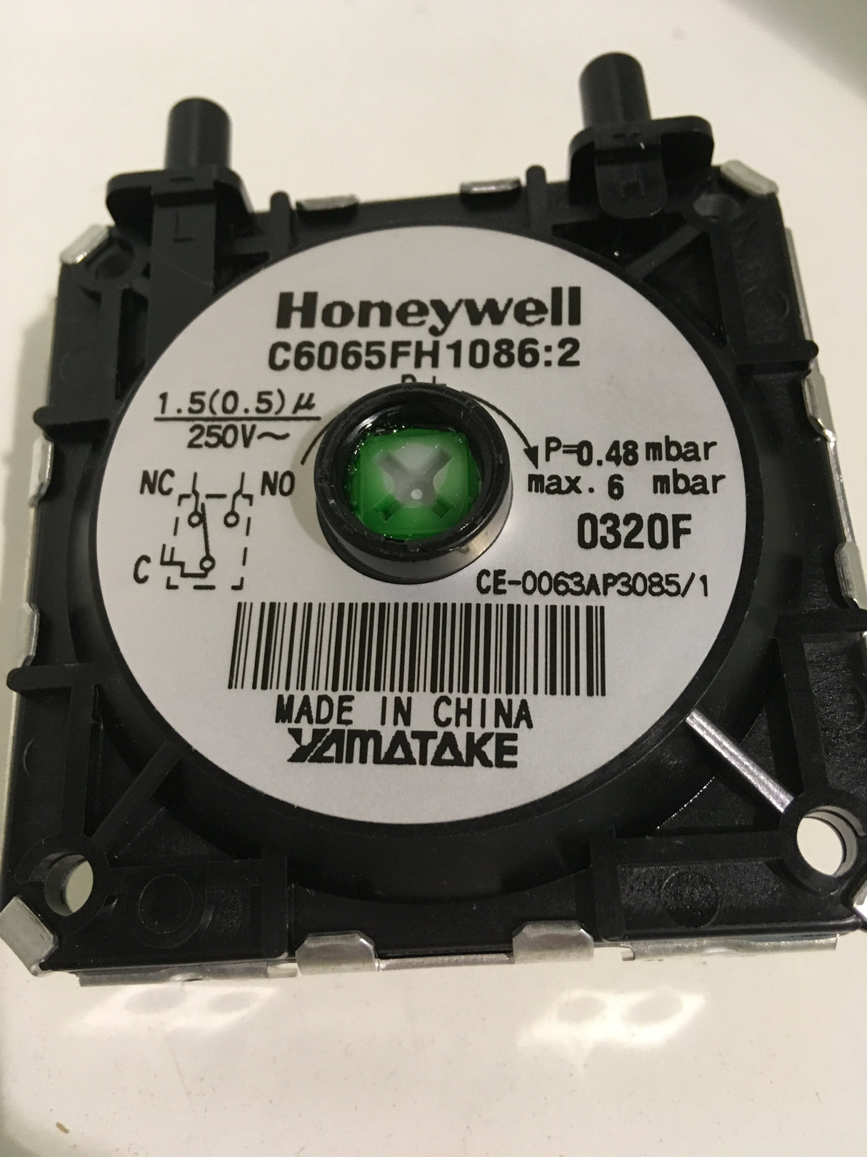 Heatline D002194465 Air Pressure Switch